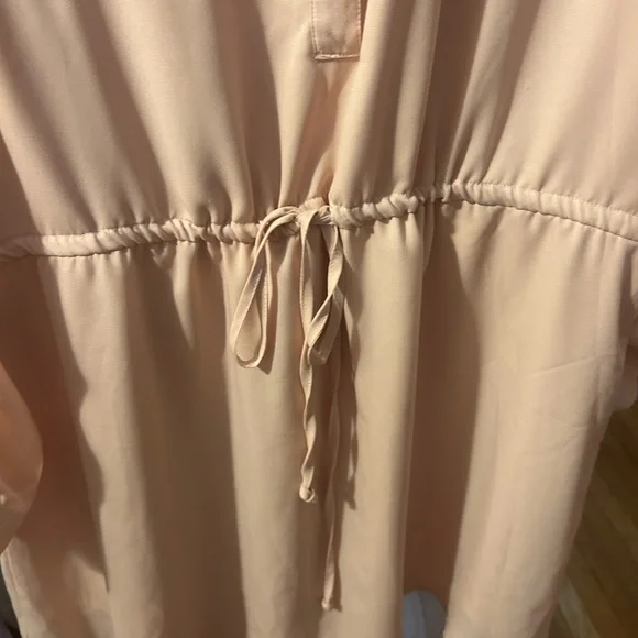 Charlotte Russe Pink Relaxed Tunic with Tie Front - Picture 7 of 10